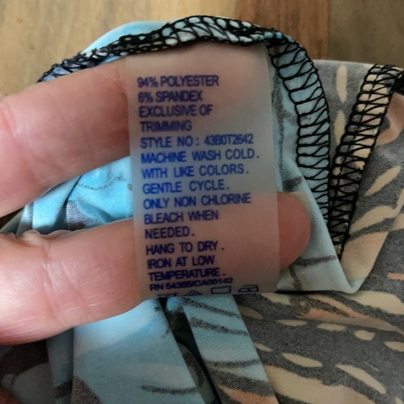 Nygard colourful tunic top - Picture 3 of 3